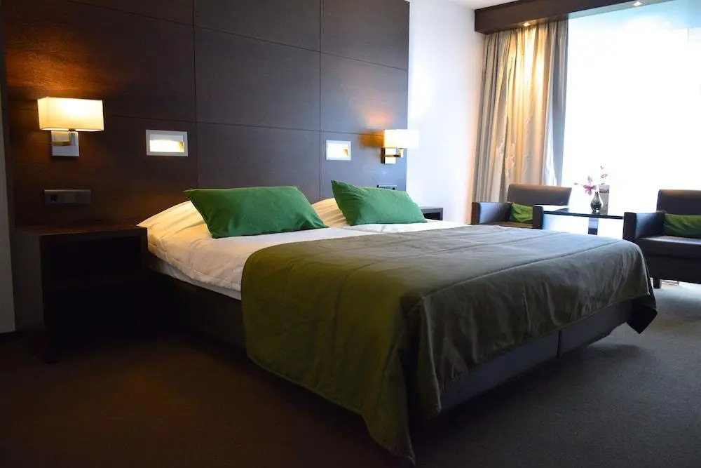 Van der Valk Hotel Sassenheim - Leiden