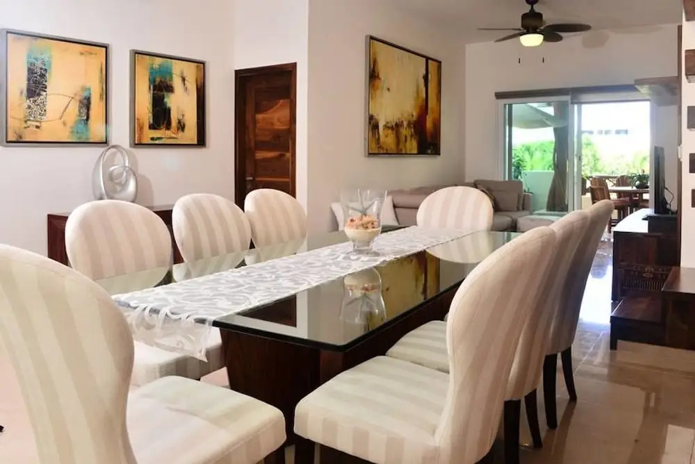 Condo Las Olas 306 by Playa Paradise