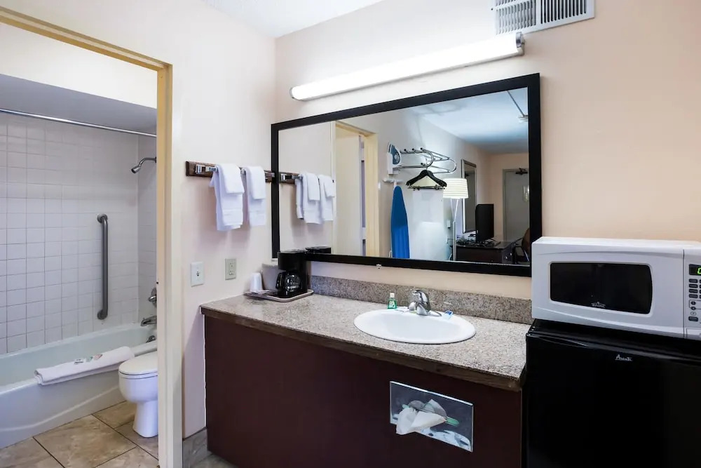 Econo Lodge