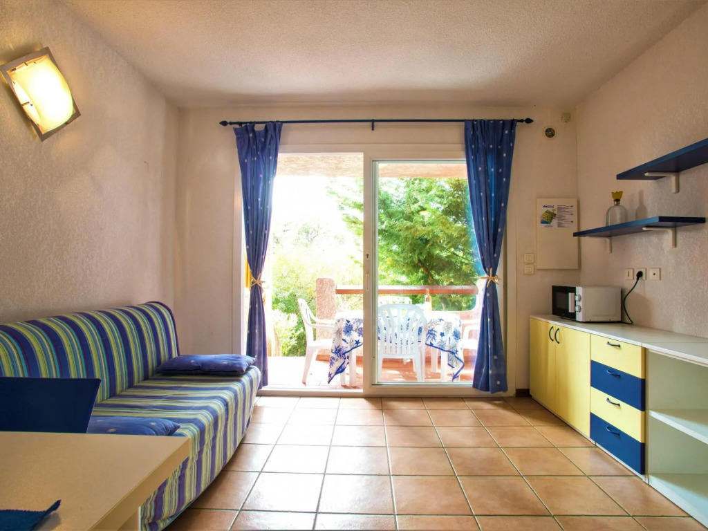 Apartment in Pinarellu Near Beach & Pool