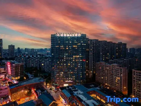 Lisi MAX Hotel (Hefei Jindadi 1912 New Granary)
