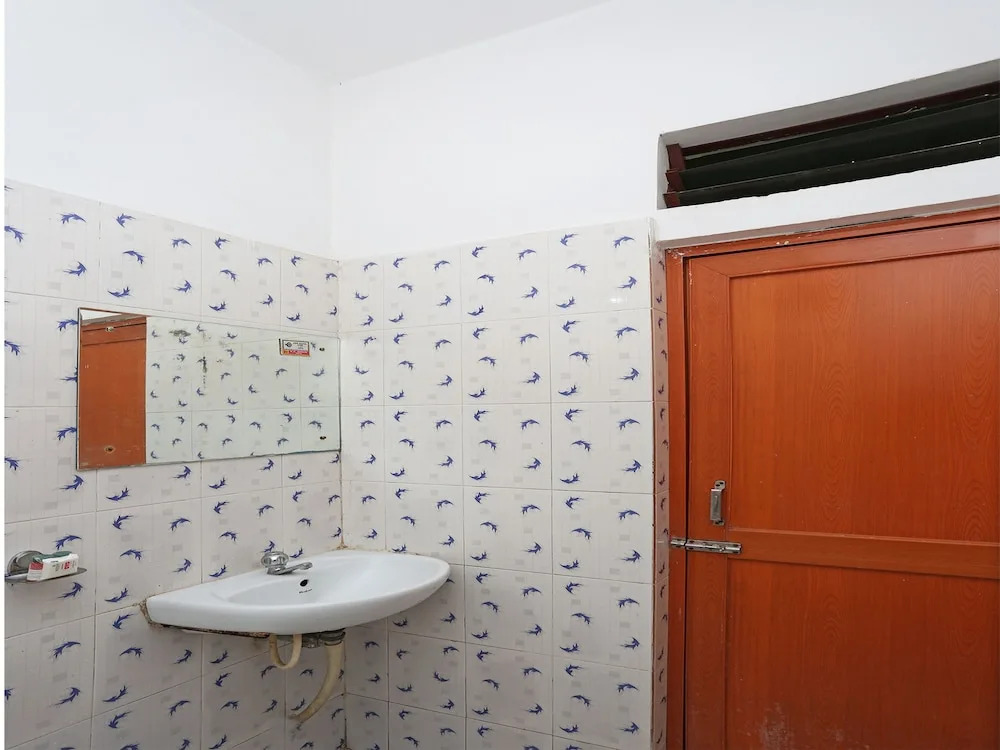 OYO 5719 Hotel Jannat Palace
