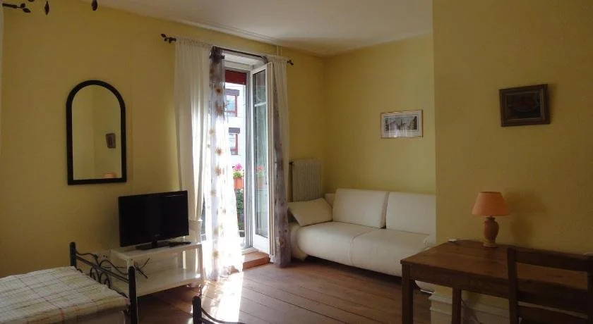 3camere