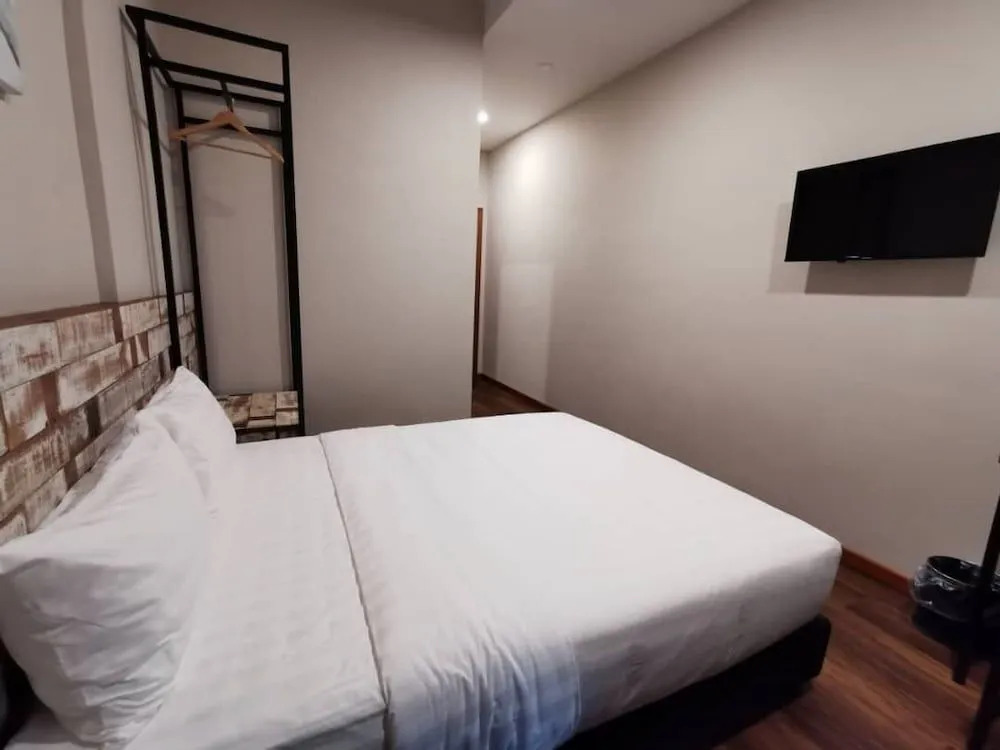 VISTA HOTEL
