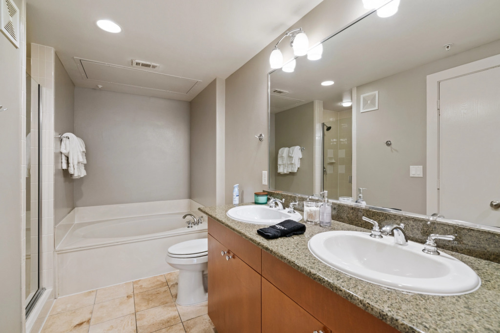 Plano Upscale 2BD 2BA Apartment
