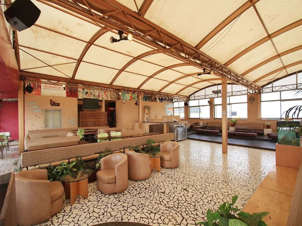 Purple Inn Boutique Hotel