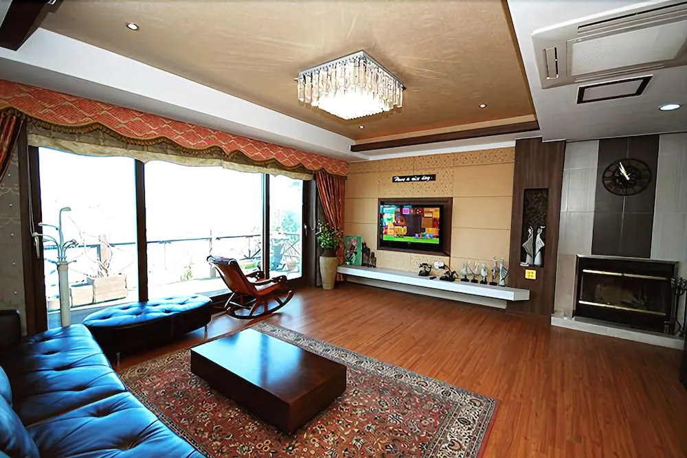 Seonjaedo Ocean Garden Pension