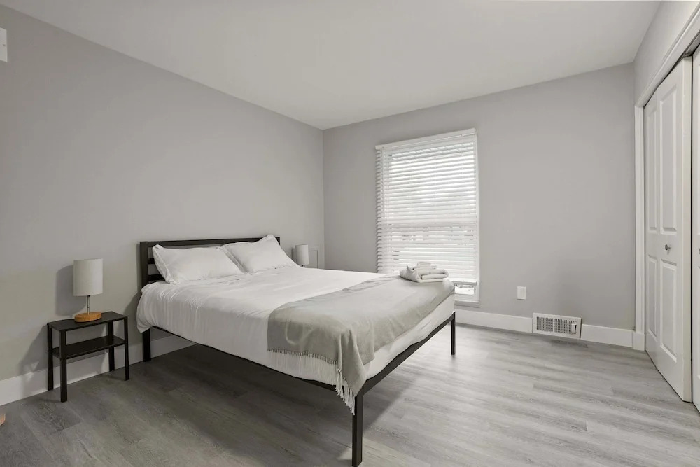 Cozy 2BR 2BA Apartment for the Family
