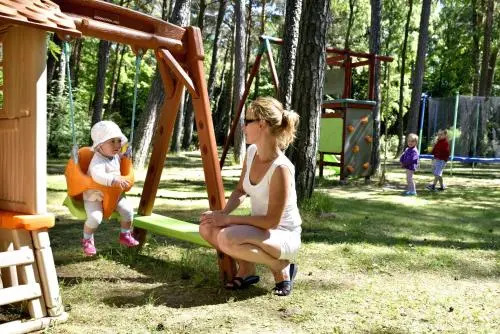Kompleks wypoczynkowy, GLAMPING Róża Wiatrów