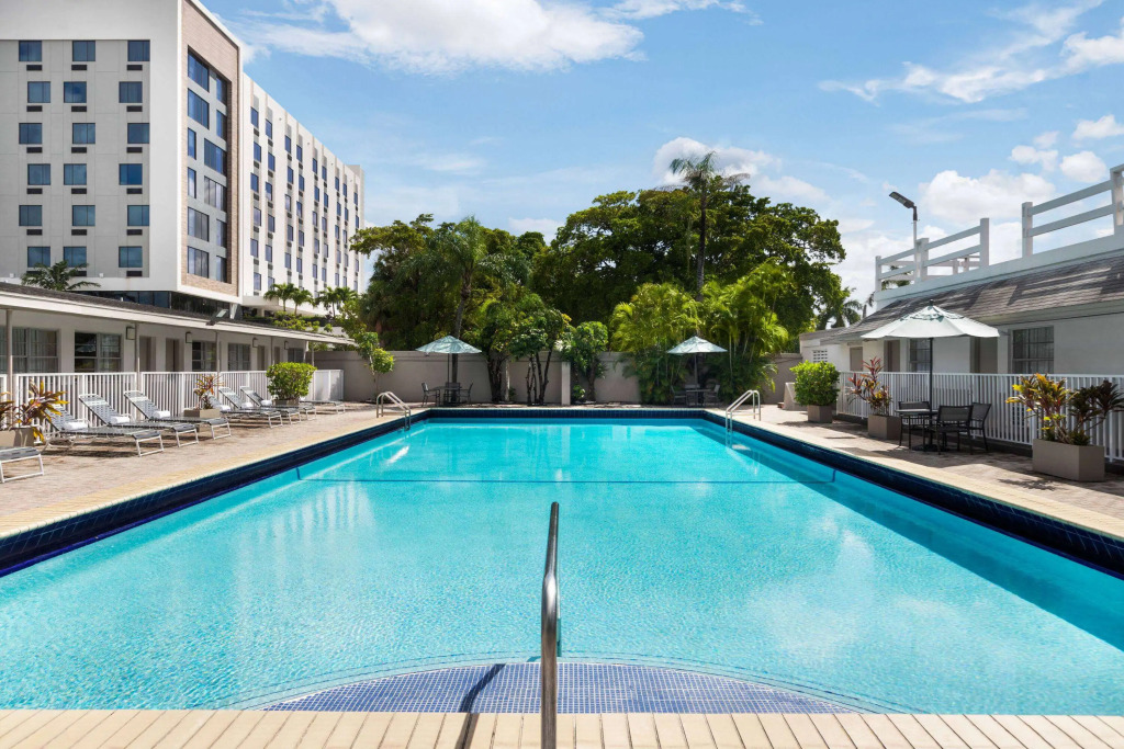 Days Inn by Wyndham Miami Airport North