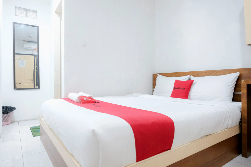RedDoorz near Tugu Pers Jambi