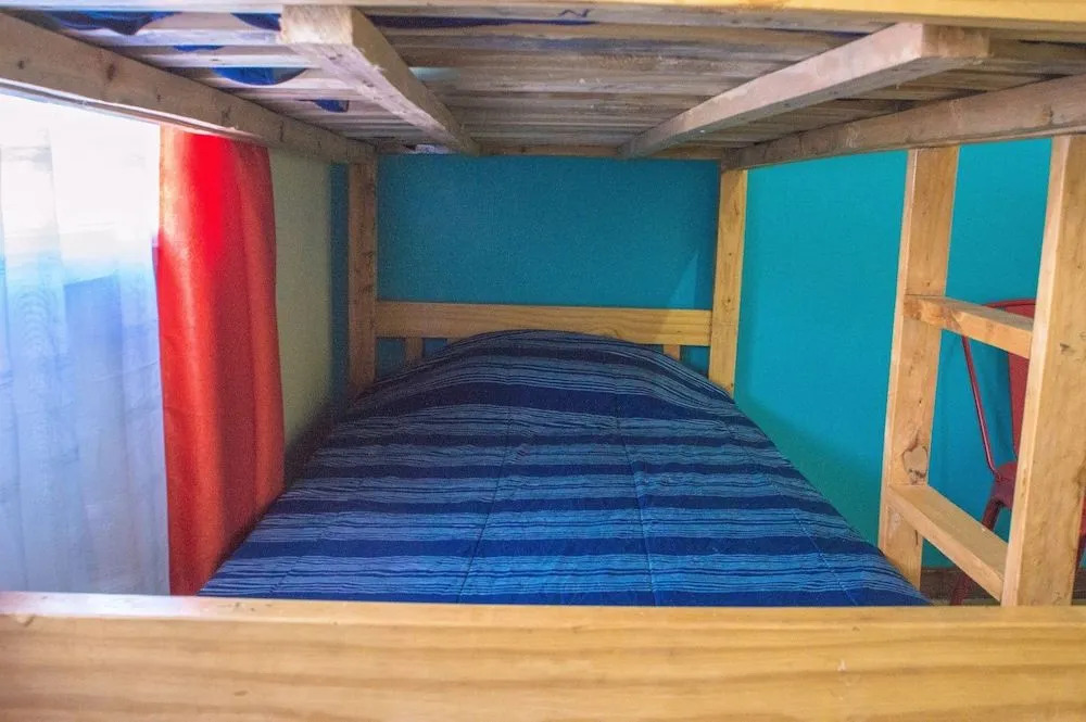 Naisula Place - Hostel