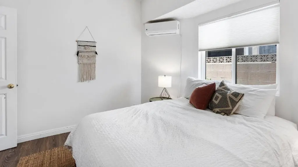 4BR Bungalow in Echo Park