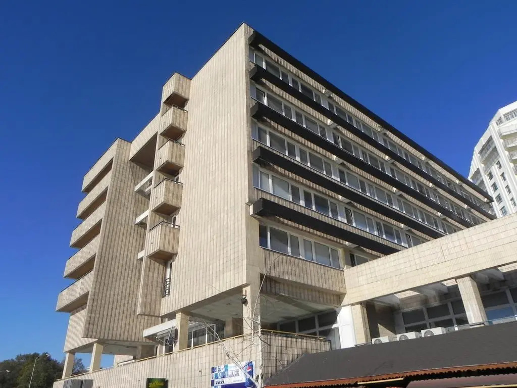 Hotel Junior