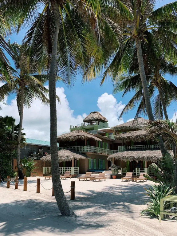 Caye Casa