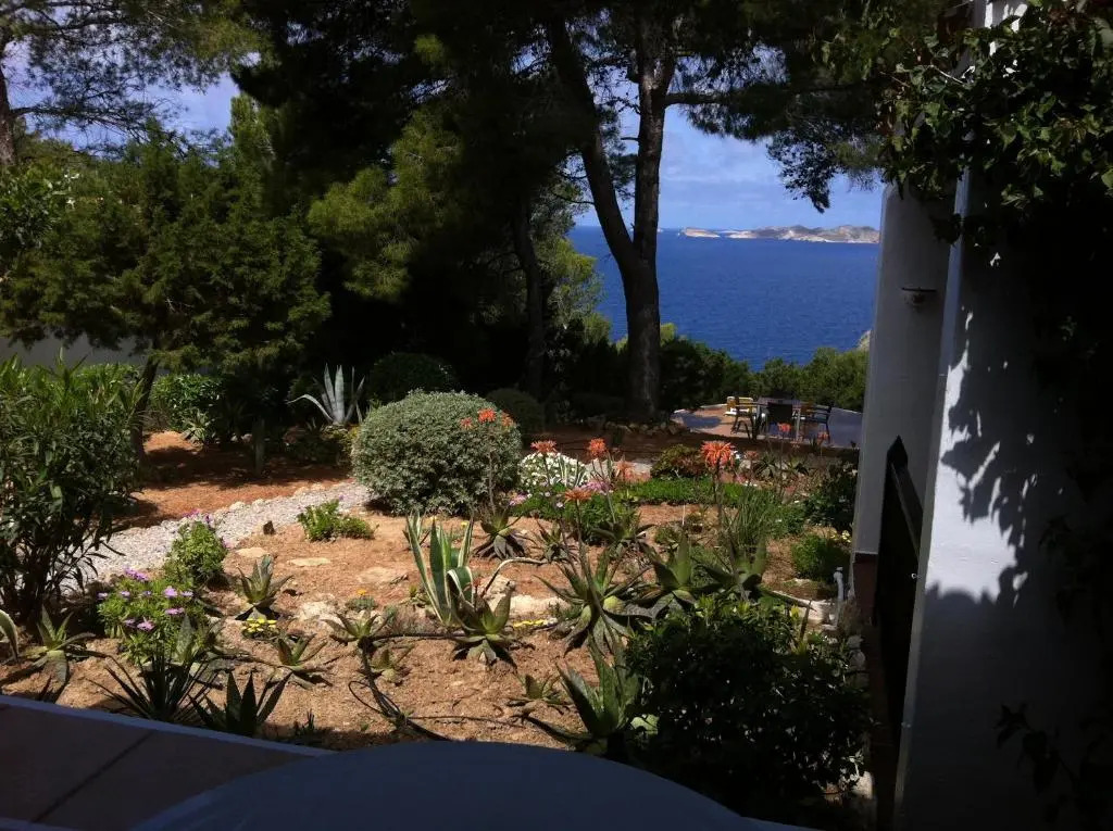 Hostal Cala Moli