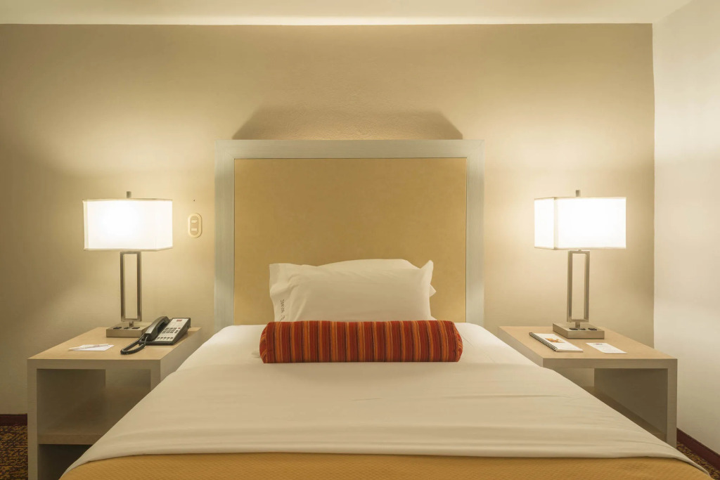 Stanza Hotel