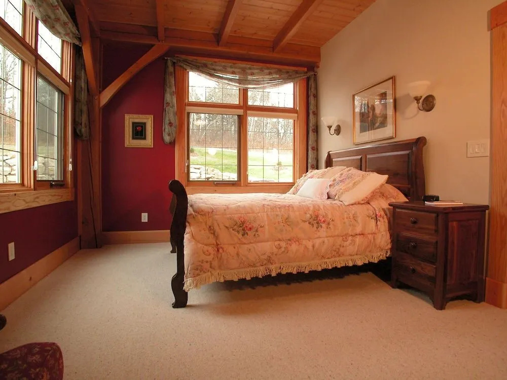 Sacred Clay Inn