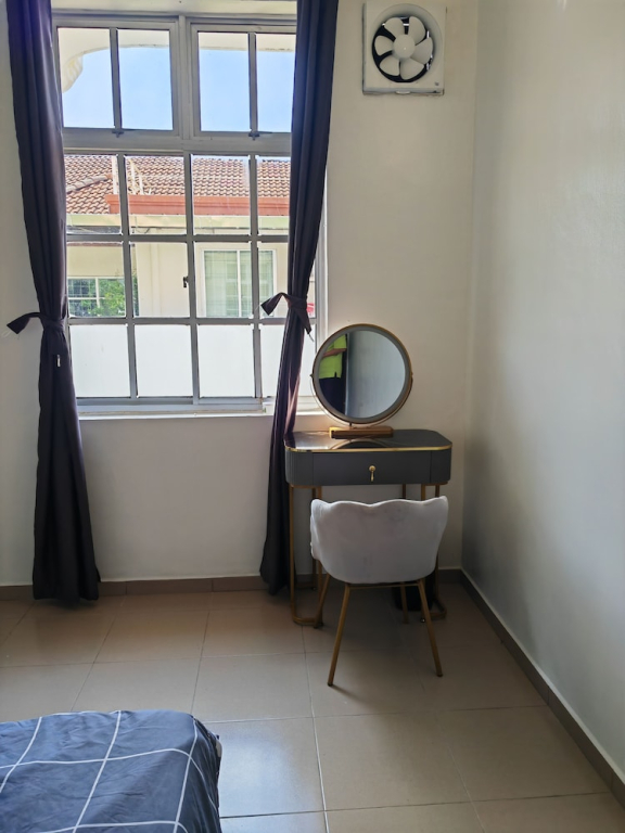 Cozy Roomstay Padang Serai