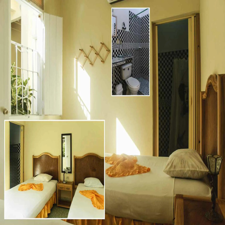 Hostal Durans Guest House