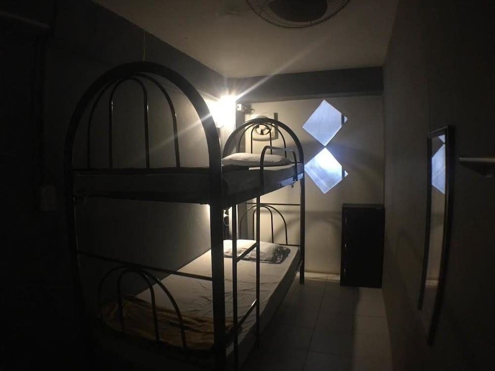 The Local Hostel