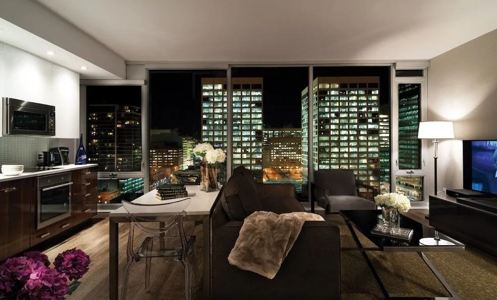 SOHO Residences Lisgar