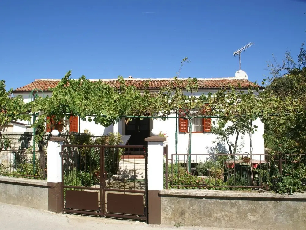 Holiday Home in Pula Near Beach
