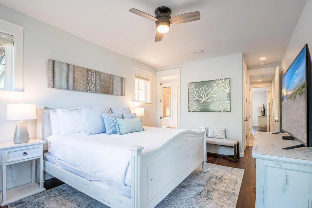 1329 Laurel Grove Sea Turtle CottageS 3BR 3BA 10