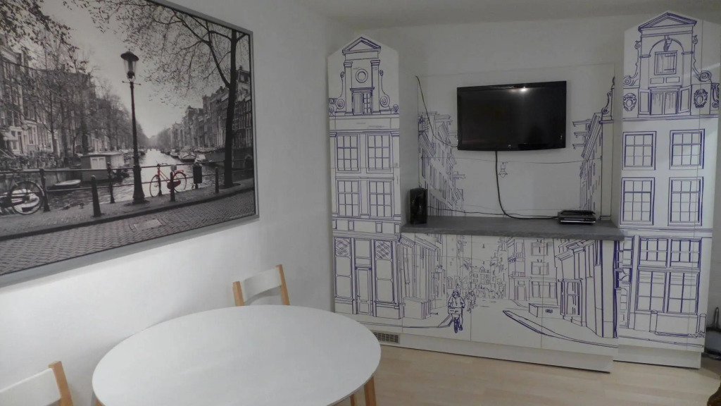 Nemo Apartments & Guest House