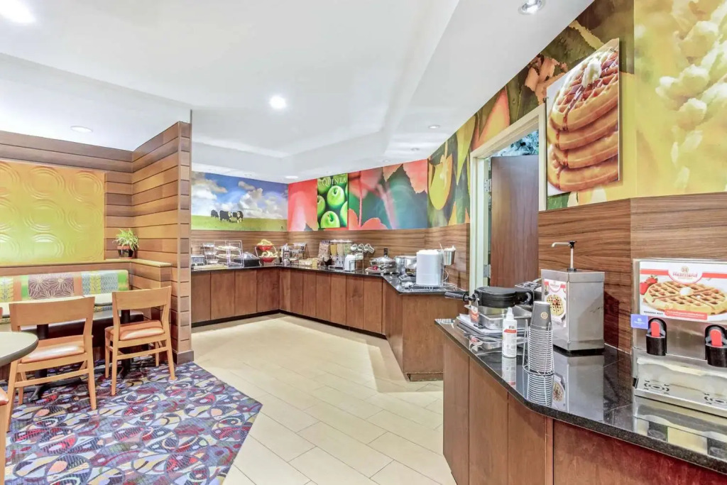 La Quinta Inn & Suites by Wyndham Manassas Battlefield