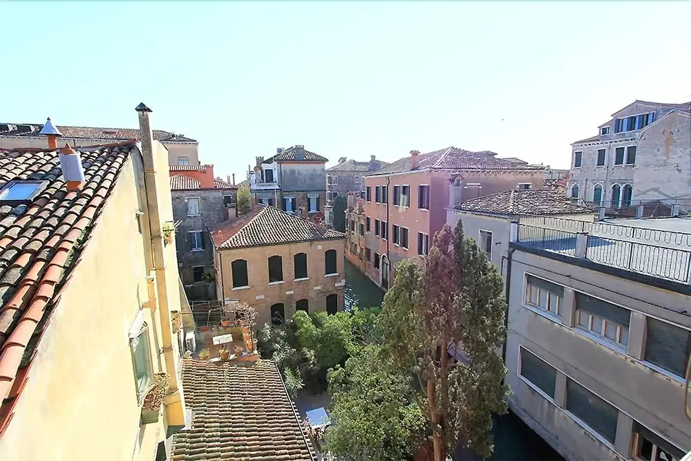 City Apartments - Lara