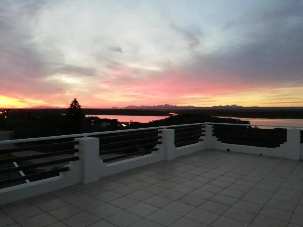 Aguia-Vista Luxury Apartment