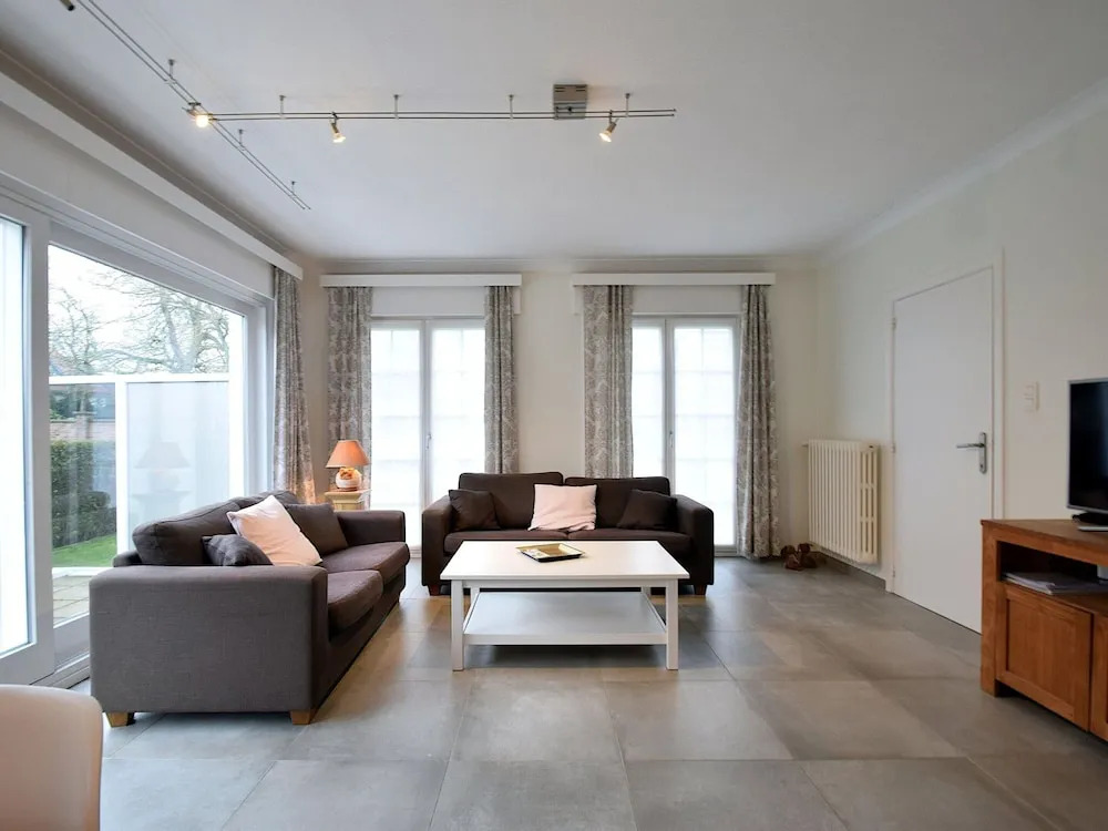 Stille Rust V Modern Villa in De Haan