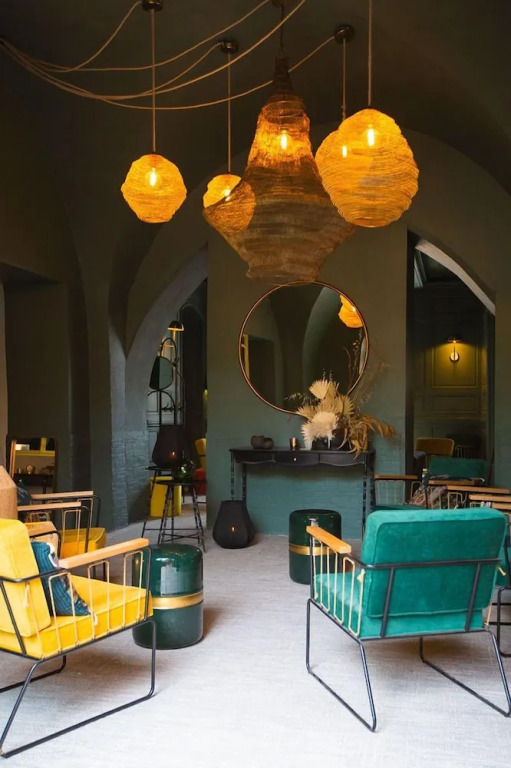 Le Victoria Boutique Hôtel - Charme au coeur du village historique - Accueil Vélo - Séminaire - Bar Lounge - Piscine