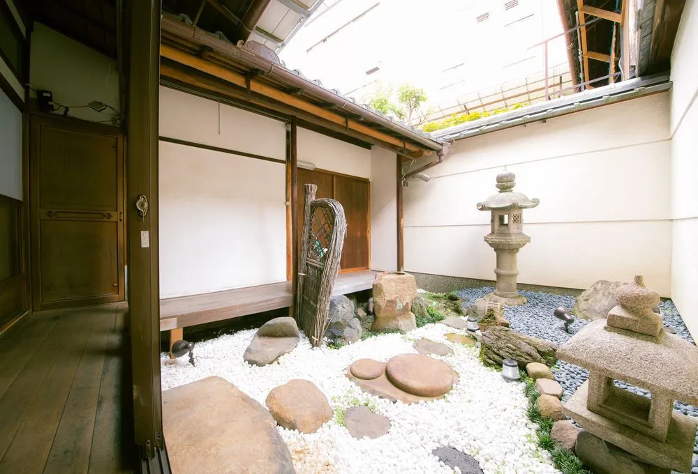 Zen Kyoto Apartment Hotel