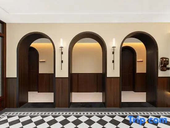 Shanghai Jiading Villa Garden Hotel