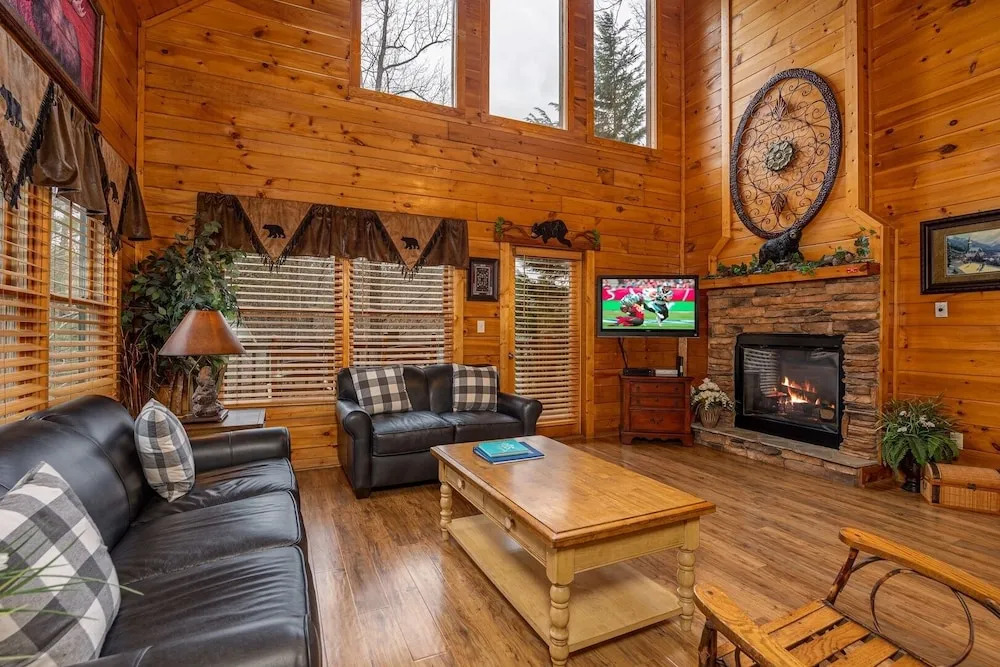 5 Star Celebration 1 Bedroom Cabin by RedAwning