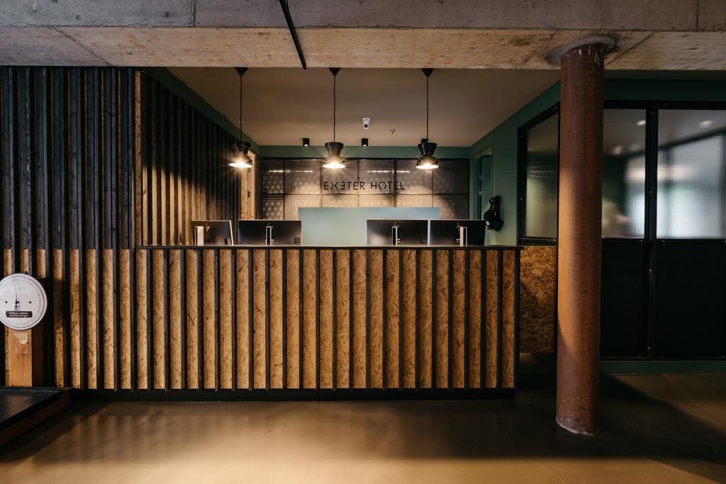 Exeter Hotel