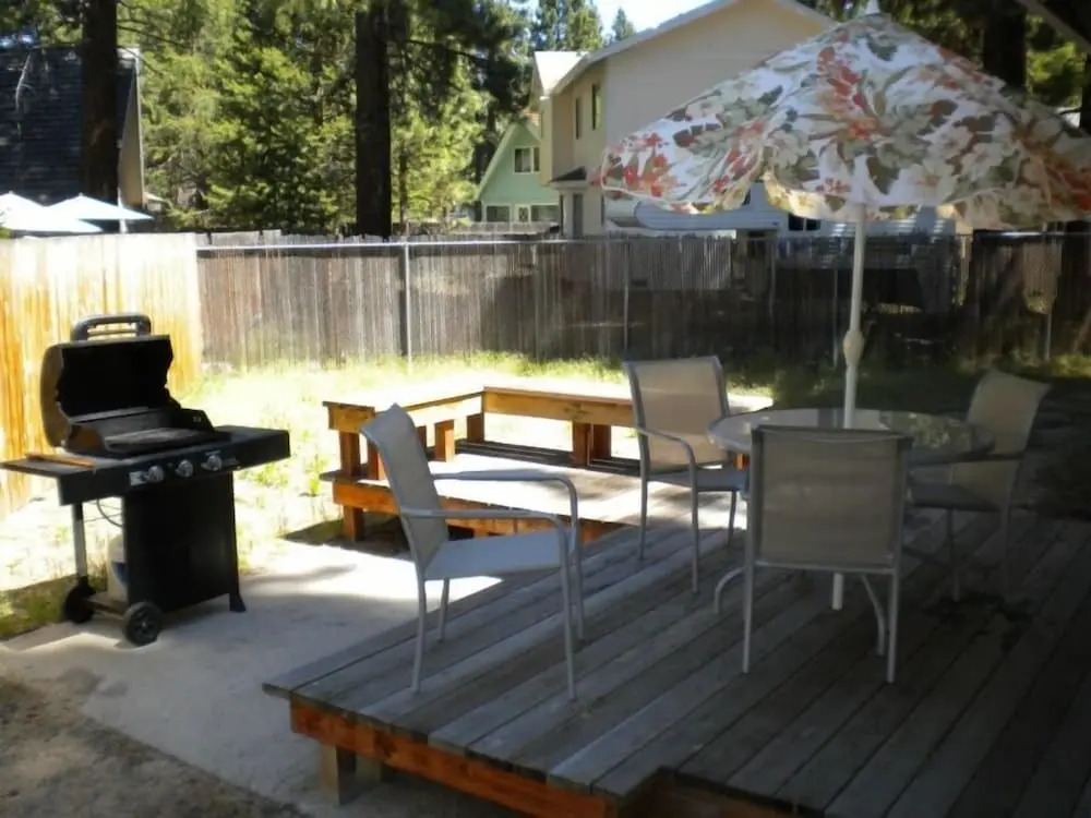 2728 Springwood Dr.
