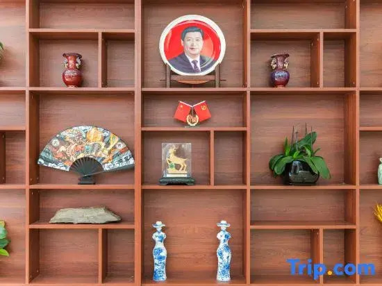 Wanfu Building Hotel (Beisheng Plaza Branch of Urumqi High-Speed Railway Station)