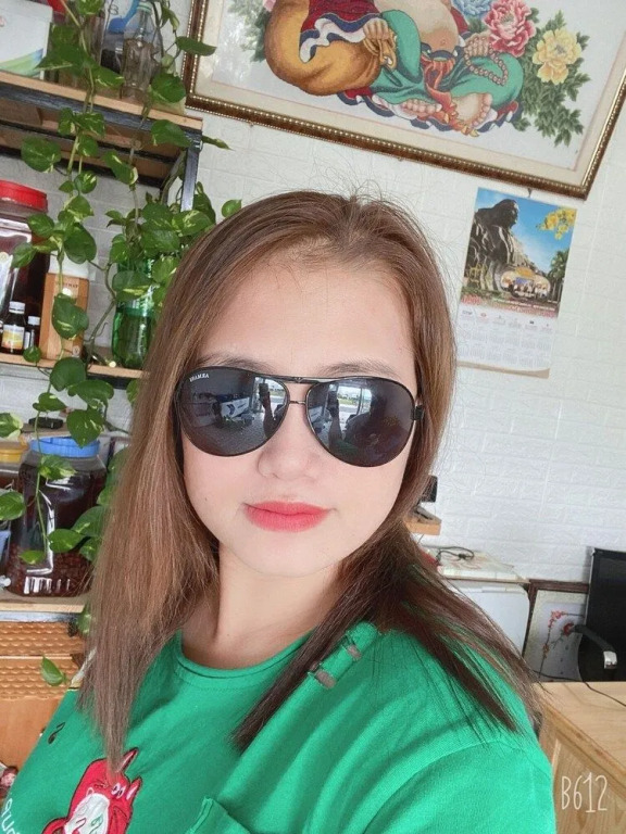 Homestay Tits