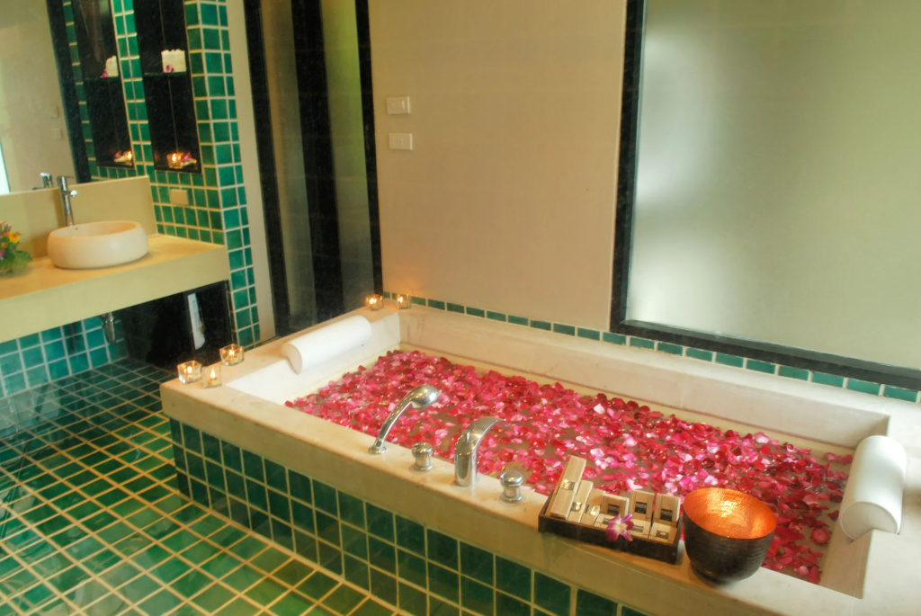 Montra Resort