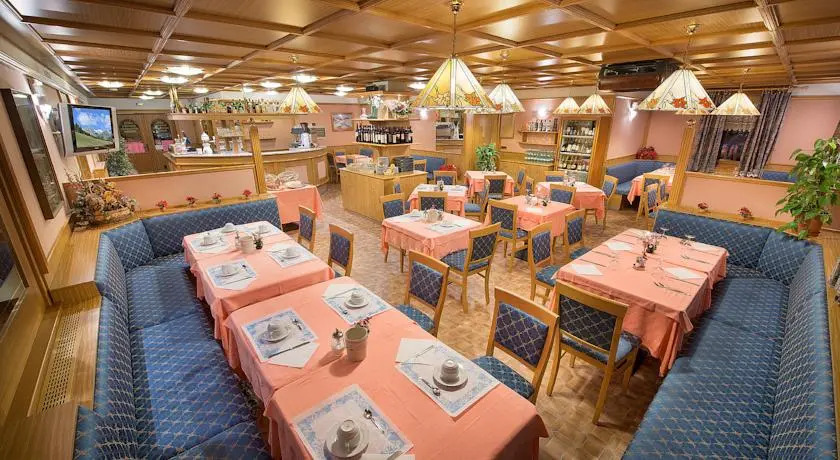 Hotel Centros