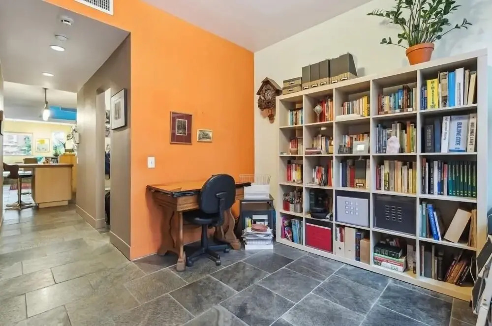 Surprisingly Unique 2br Urban Oasis W/ Sauna In Ny 2 Bedroom Home