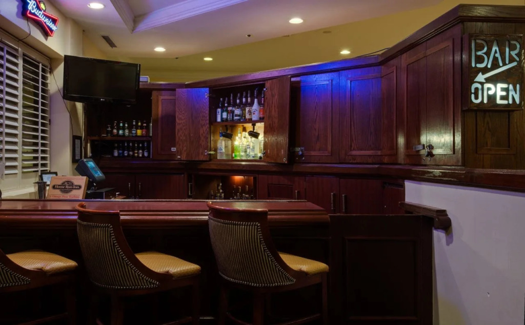 Holiday Inn Express Naperville by IHG