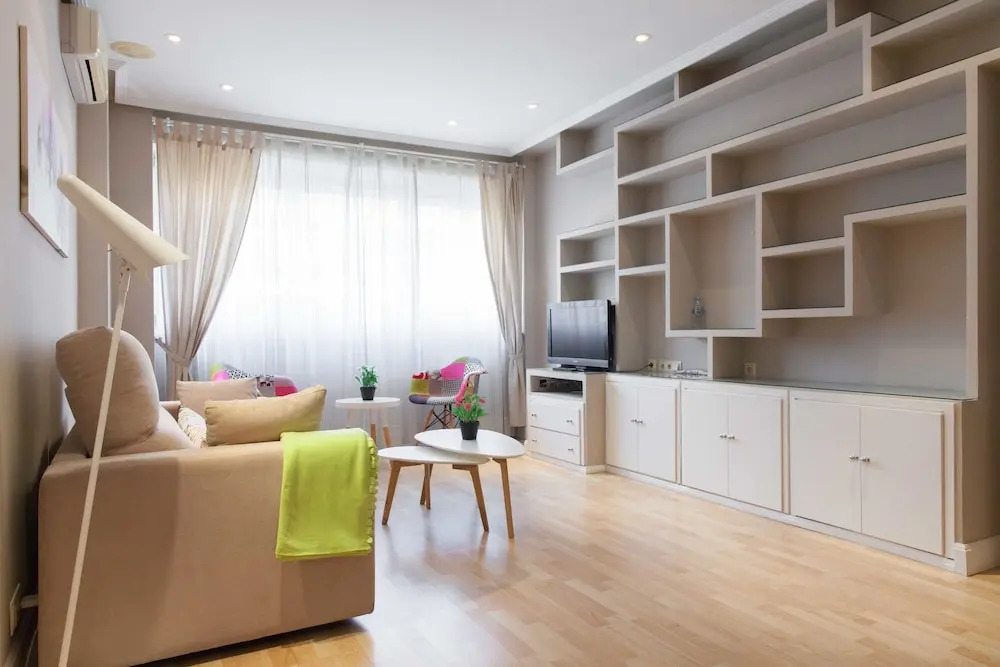 Offer Luxury Apartment Madrid