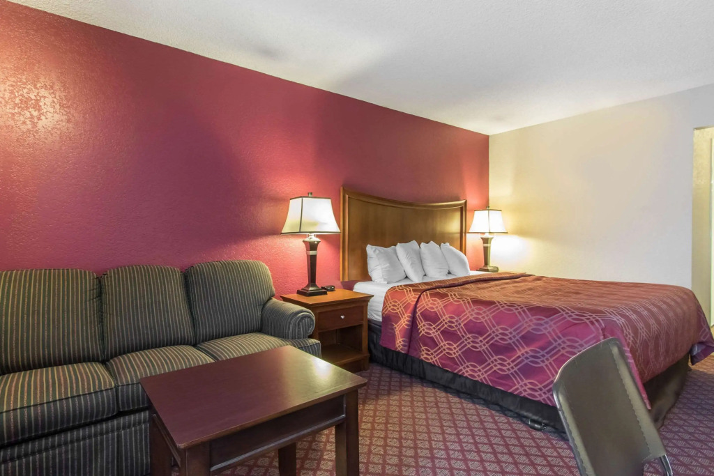 Greenstay Hotel Joplin Missouri