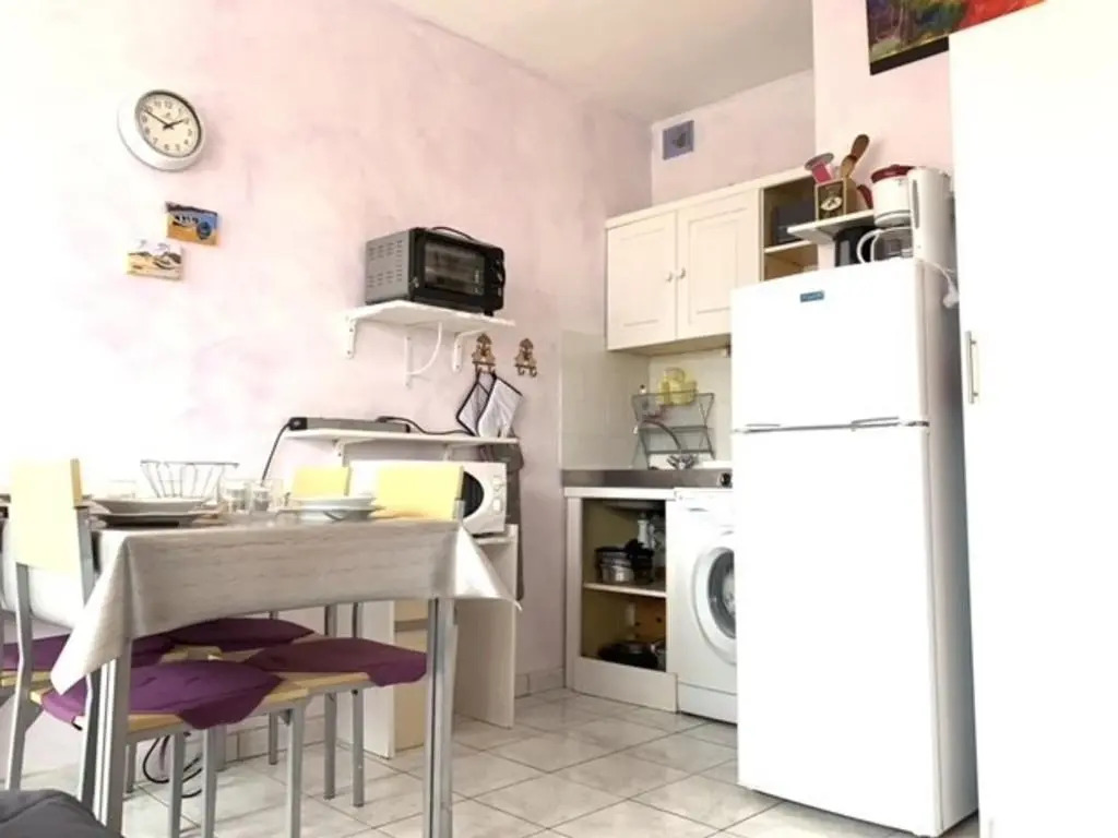 Appartement Balaruc-les-Bains, 1 pièce, 4 personnes - FR-1-503-10
