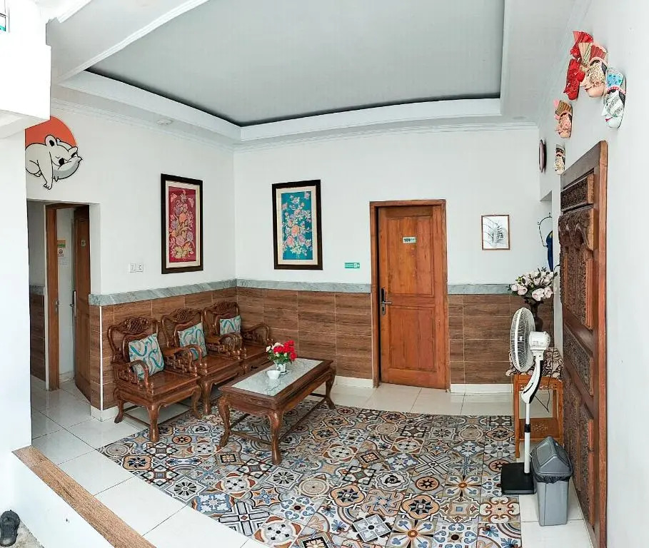 The Cabin Purwokinanti Hotel