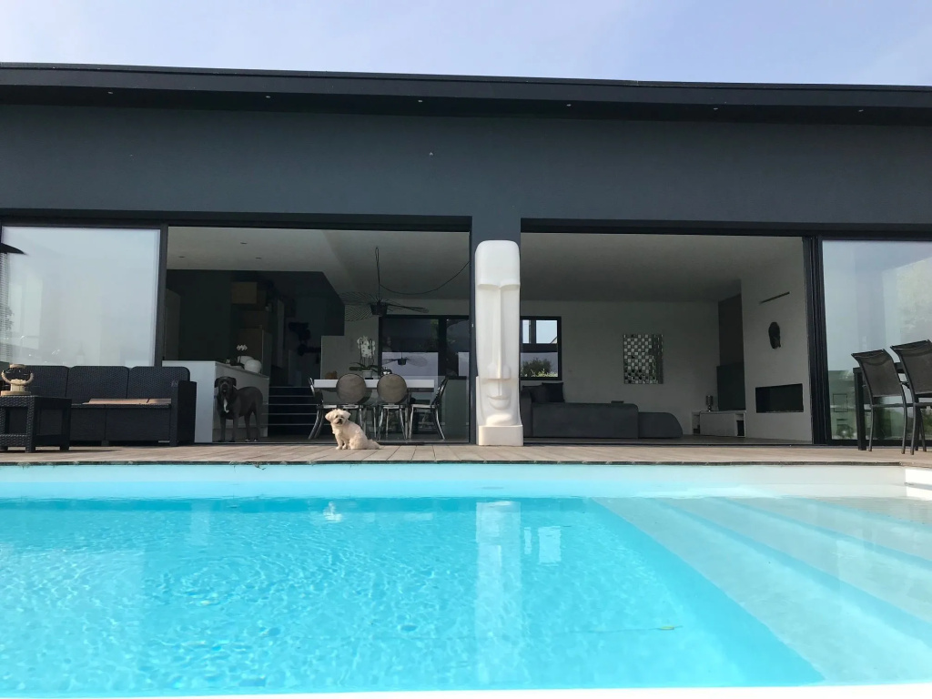 Home Le Clos Maric